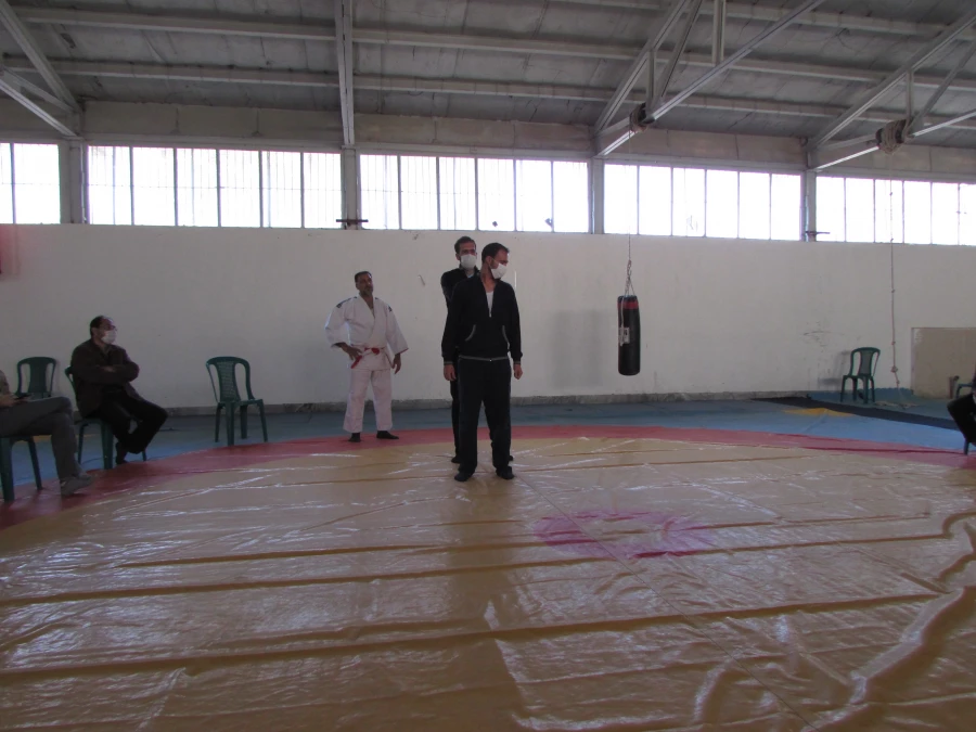 کارکاه آموزشی دفاع شخصی برای کارکنان دانشگاه فرهنگیان استان مرکزی برگزار شد 8