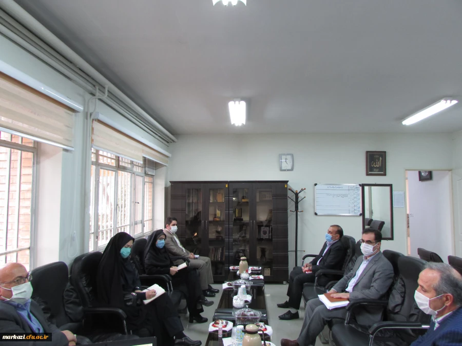 جلسه مشترک معاون آموزش ابتدایی با سرپرست دانشگاه فرهنگیان استان مرکزی 3