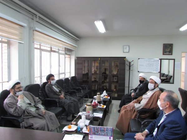دیدار مسئول دفتر نهاد رهبری در دانشگاه های استان مرکزی با سرپرست دانشگاه فرهنگیان استان 3