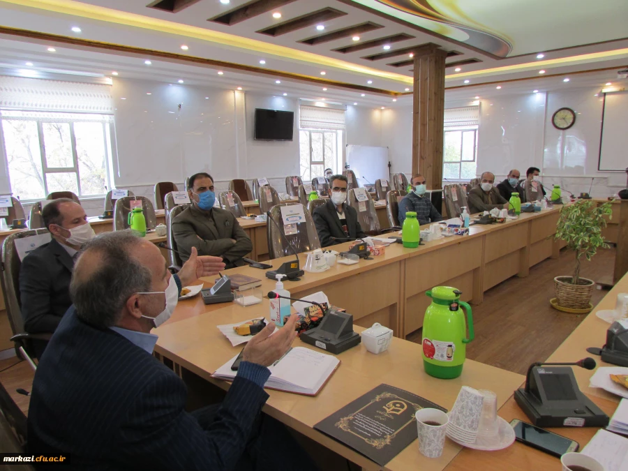 شورای اداری پردیس شهید باهنر برگزار شد 5