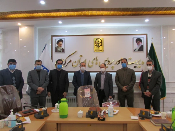 شورای اداری پردیس شهید باهنر برگزار شد 9