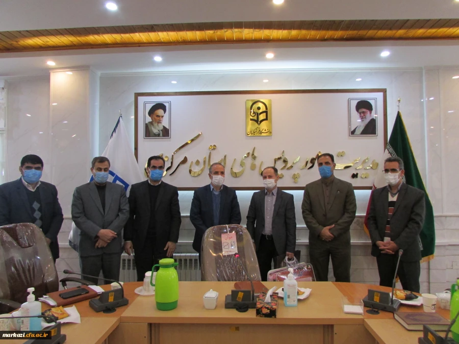 شورای اداری پردیس شهید باهنر برگزار شد 9