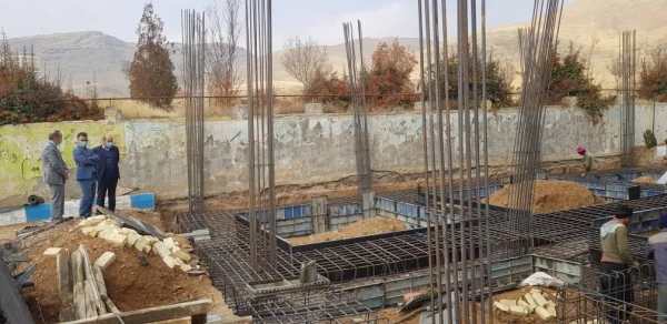 بازدید مدیر کل توسعه، تجهیز و نوسازی مدارس استان مرکزی از پروژه طرح توسعه ساختمان آموزشی پردیس حضرت زینب کبری(س) 7