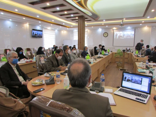 ترویج تربیت معلم یک گفتمان است 5