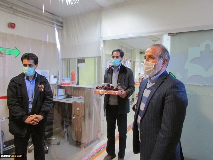 دیدارسرپرست دانشگاه فرهنگیان  با پرستاران بیمارستان آیت الله خوانساری به مناسبت بزرگداشت مقام پرستار 4