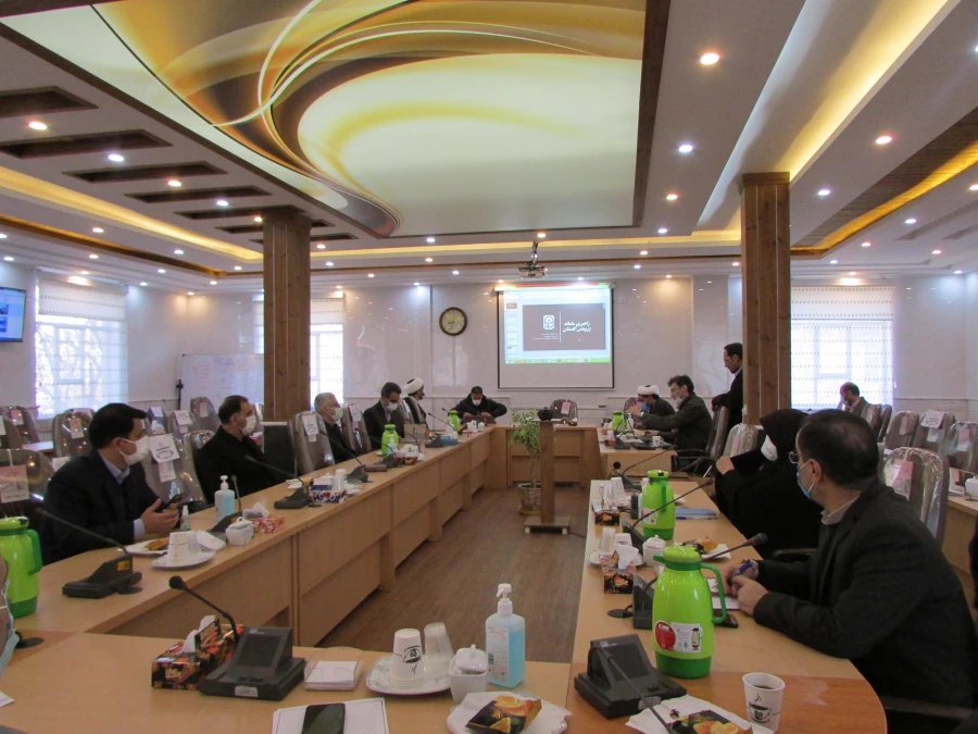  نشست بایدها و نبایدهای پژوهشی در دانشگاه فرهنگیان استان مرکزی برگزار شد 7
