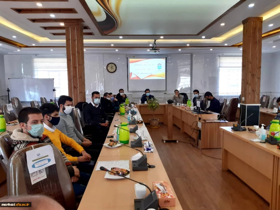 جلسه توجیهی دبیران کانون های فرهنگی و دبیران انجمن های علمی پردیس شهید باهنر برگزار شد 2