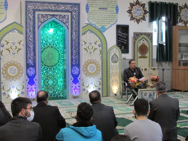 مراسم عزاداری شهادت حضرت فاطمه زهرا (س) در دانشگاه فرهنگیان استان مرکزی برگزار شد 10