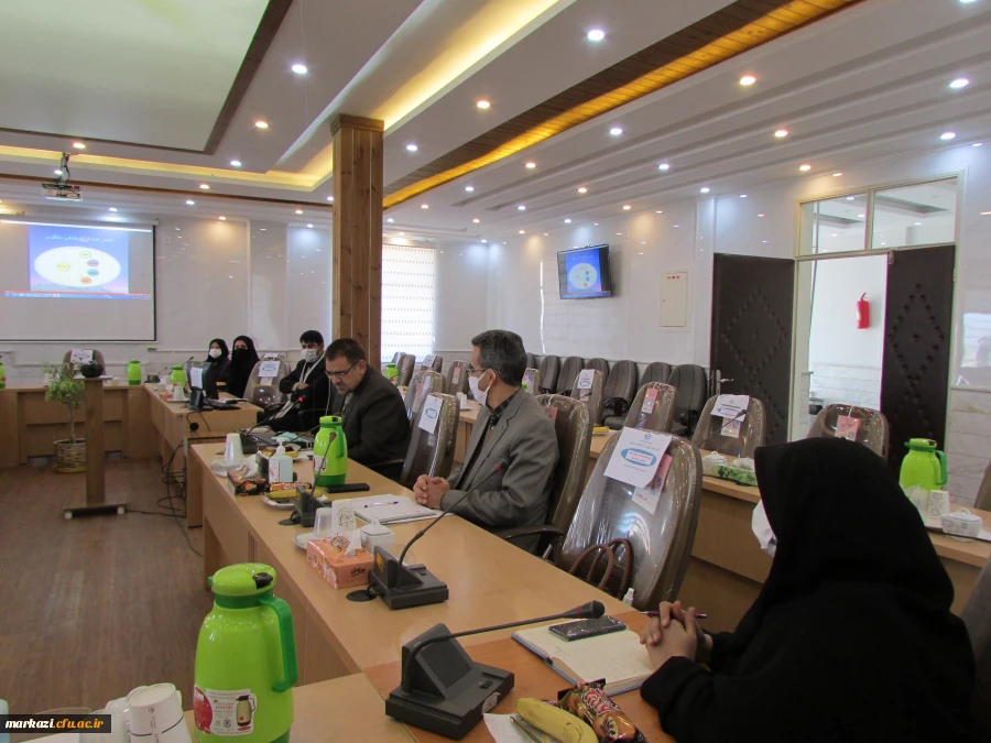 پنجمین جلسه اعضای هیات علمی پردیس های دانشگاه فرهنگیان استان مرکزی  برگزار شد 7