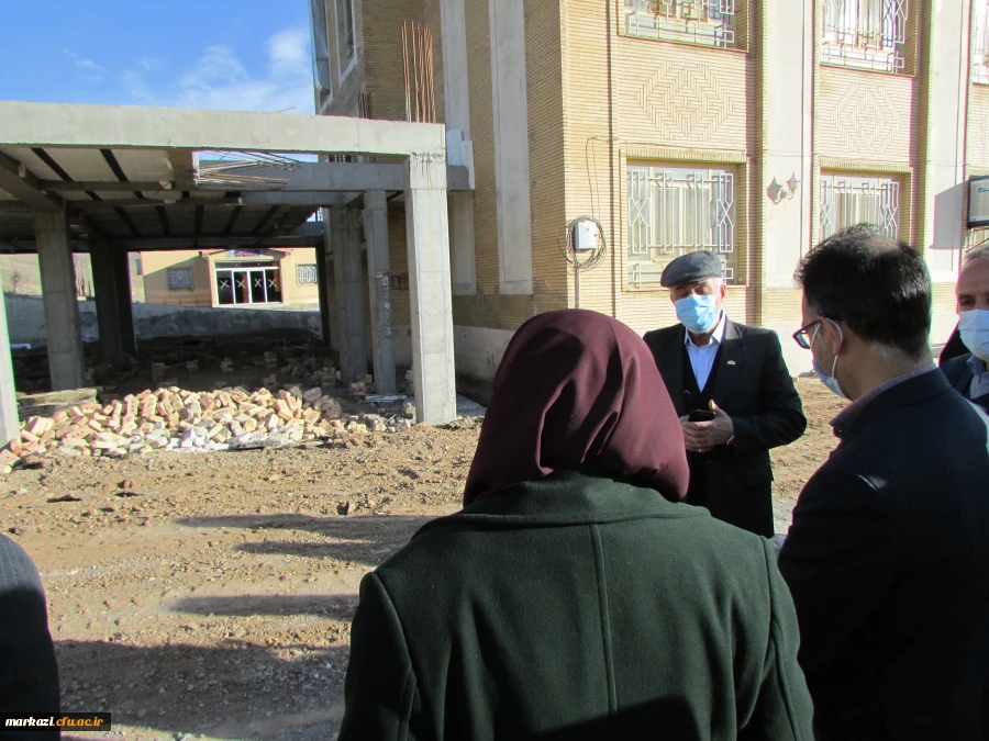 بازدید معاون برنامه ریزی و امور مشارکت های مردمی سازمان نوسازی مدارس کشور از پردیس حضرت زینب کبری اراک 6
