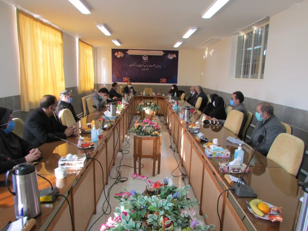 بازدید معاون برنامه ریزی و امور مشارکت های مردمی سازمان نوسازی مدارس کشور از پردیس حضرت زینب کبری اراک 11