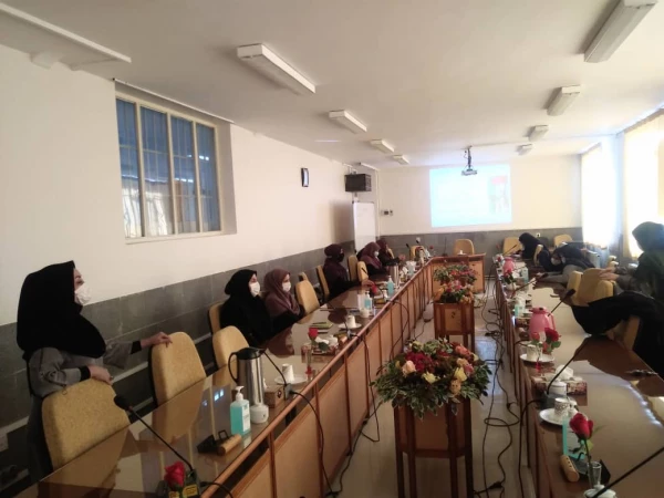 دومین کارگاه مشاوره ای شفقت درمانی در پردیس حضرت زینب کبری(س) برگزار شد 2