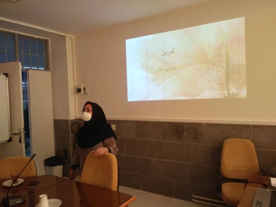 دومین کارگاه مشاوره ای شفقت درمانی در پردیس حضرت زینب کبری(س) برگزار شد 4