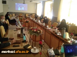 دومین جلسه رسانه و سبک زندگی سالم با محوریت فرزندپروری در عصر دیجیتال در پردیس زینب کبری(س) برگزار شد 10