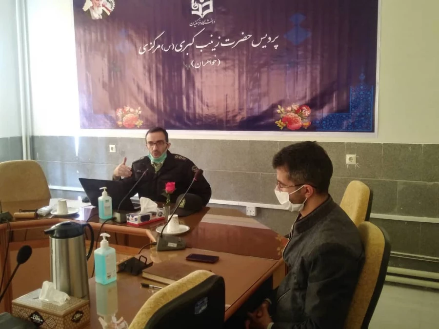 دومین جلسه رسانه و سبک زندگی سالم با محوریت فرزندپروری در عصر دیجیتال در پردیس زینب کبری(س) برگزار شد 11