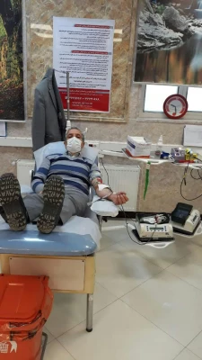اهدای خون توسط دانشجومعلمان پردیس شهید باهنر به همراه سرپرست مدیریت استانی و کارکنان پردیس 6