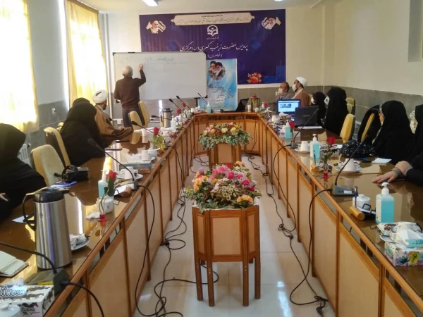 اولین جلسه هماهنگی کانونها,انجمن ها,تشکلات دانشجویی و نشریات پردیس حضرت زینب کبری برگزار شد 4