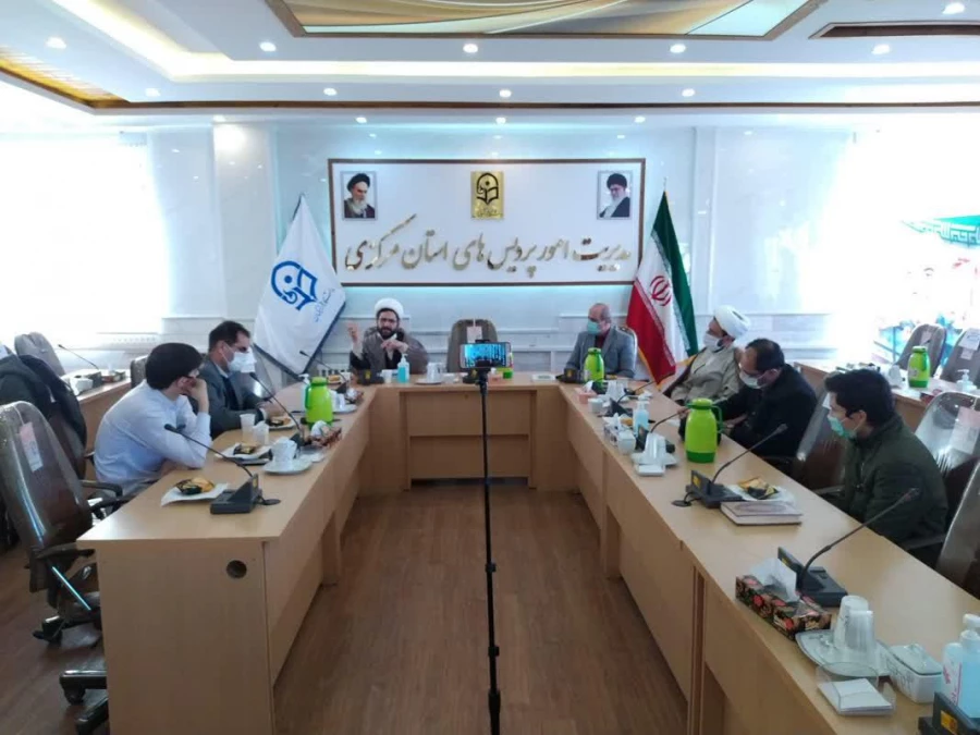 نشست بصیرتی با موضوع معنای واقعی اصول گرایی و اصلاح طلبی در دانشگاه فرهنگیان استان برگزار شد 5