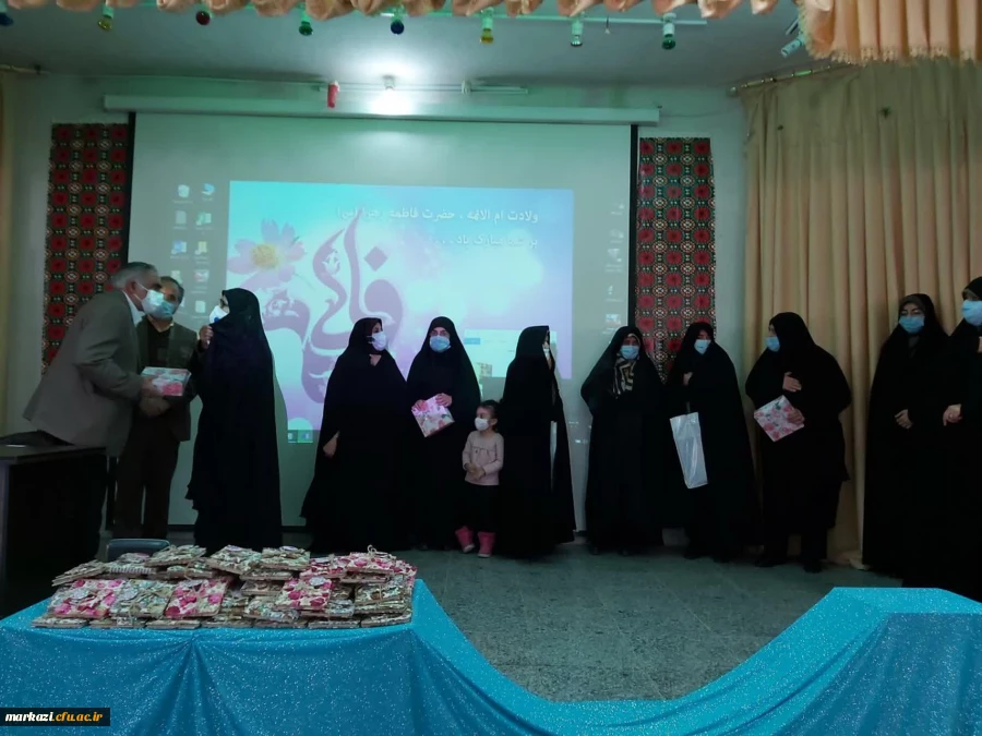 مراسم آیین استقبال از دانشجویان ورودی1399 و شروع رسمی ترم تحصیلی در پردیس حضرت زینب کبری برگزار شد 11