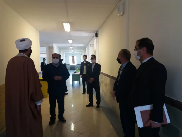 بازدید سرپرست دانشگاه فرهنگیان استان مرکزی از روند مصاحبه داوطلبین آزمون استخدامی 3