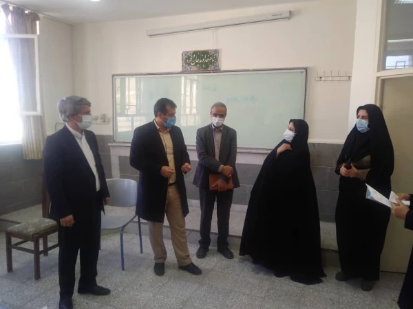  معاون مدیرکل آموزش و پرورش استان از روند برگزاری مصاحبه پذیرفته شدگان آزمون استخدامی بازدید کرد 8