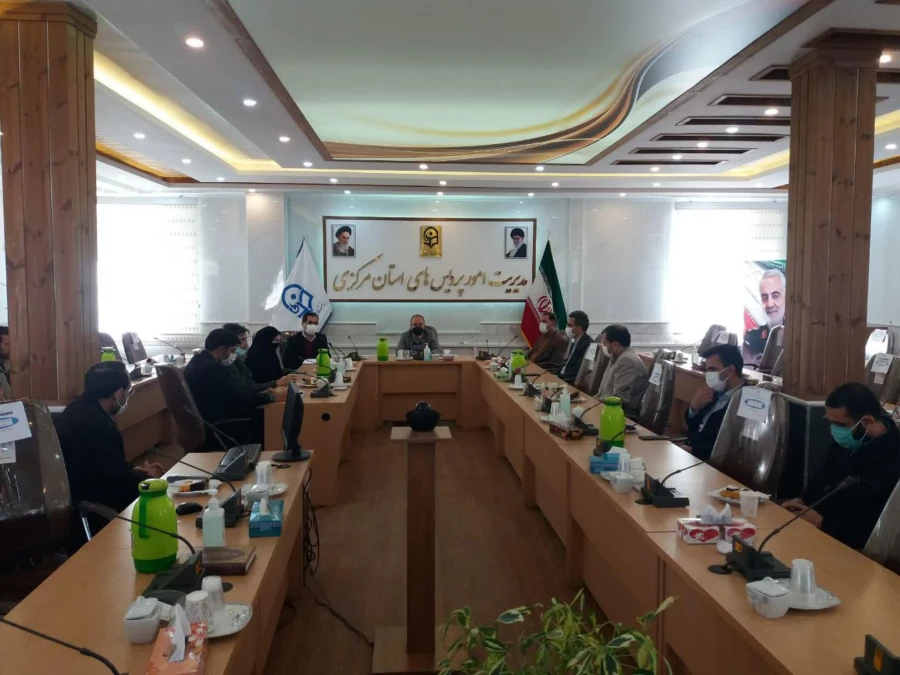 مراسم تکریم و معارفه مسئولین جدید آموزش و امور دانشجویی پردیس شهید باهنر برگزار شد 3