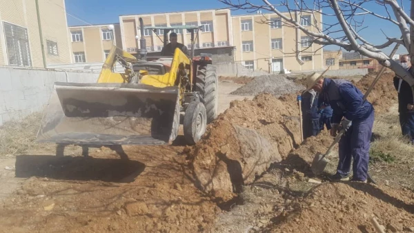 آغاز عملیات اجرای فیبر نوری در پردیس های دانشگاه فرهنگیان استان مرکزی 3