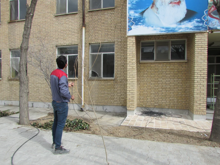 آغاز عملیات اجرای فیبر نوری در پردیس های دانشگاه فرهنگیان استان مرکزی 7