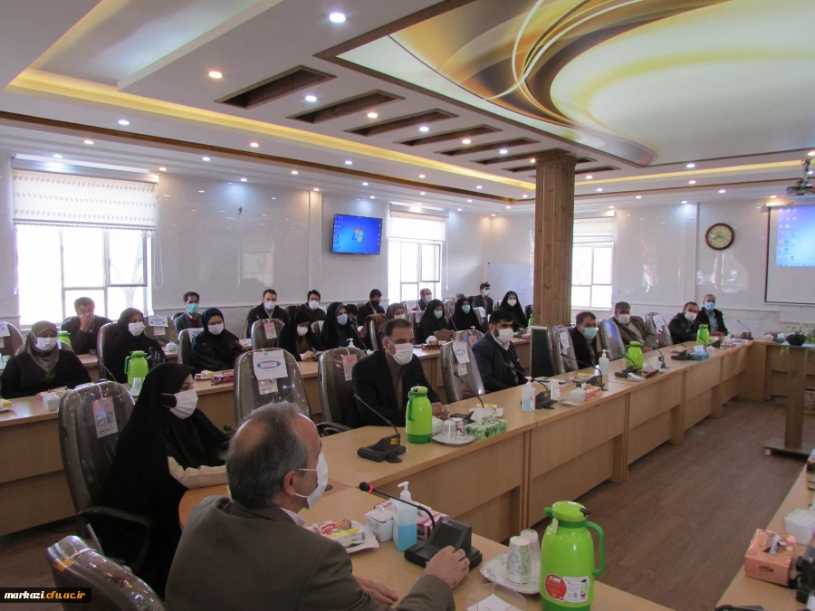 جلسه پایان سال 1399، تقدیر از زحمات و تلاش یک ساله کارکنان دانشگاه فرهنگیان استان مرکزی 6