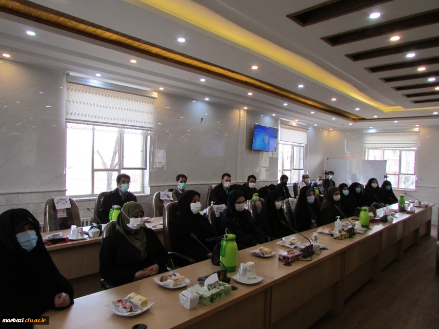 جلسه پایان سال 1399، تقدیر از زحمات و تلاش یک ساله کارکنان دانشگاه فرهنگیان استان مرکزی 8