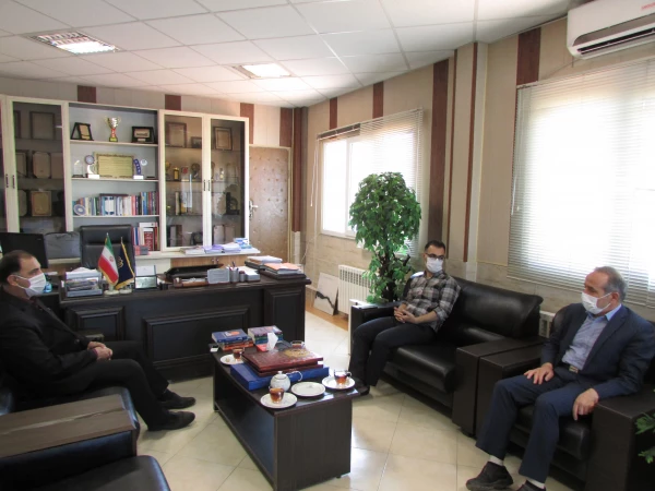 دیدار سرپرست دانشگاه فرهنگیان استان با مدیرکل نوسازی، تجهیز و توسعه مدارس 3