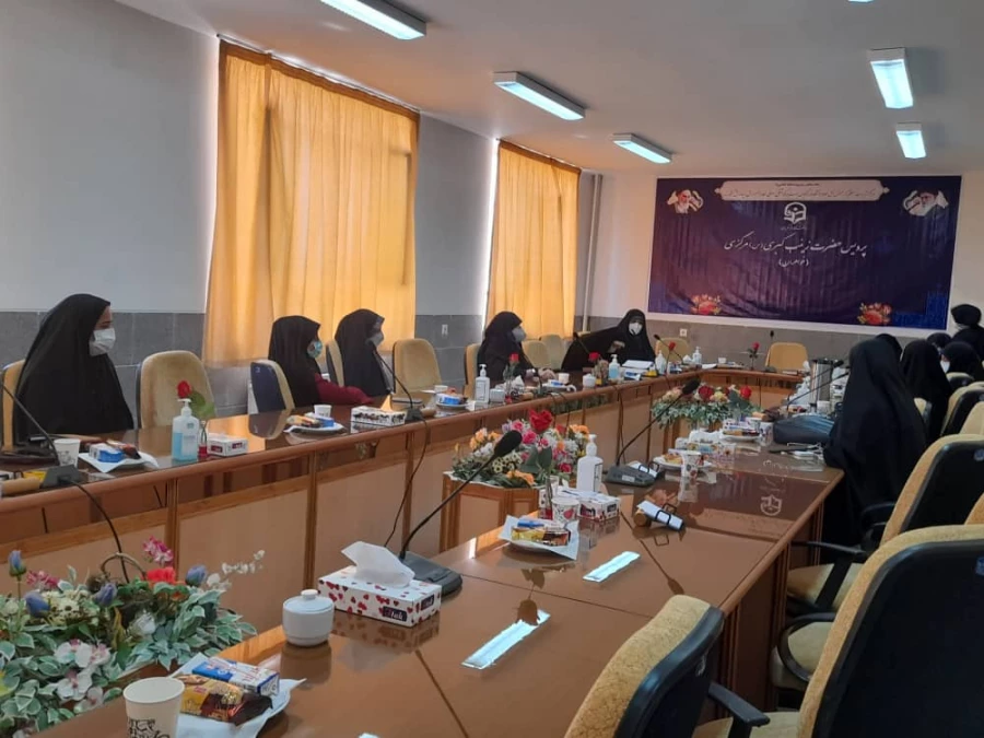 اولین جلسه برنامه ریزی و هم اندیشی پیرامون "همایش بزرگداشت بانوان مفاخر کشور  " 4
