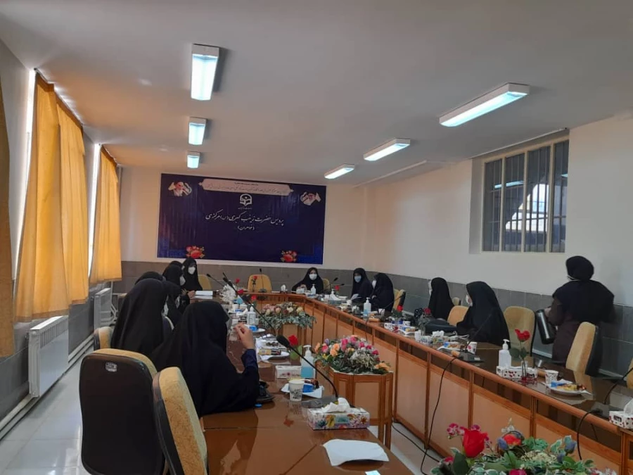 اولین جلسه برنامه ریزی و هم اندیشی پیرامون "همایش بزرگداشت بانوان مفاخر کشور  " 7
