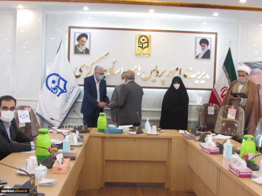 اولین جلسه شورای اقامه نمازدانشگاه فرهنگیان استان مرکزی برگزار شد 7