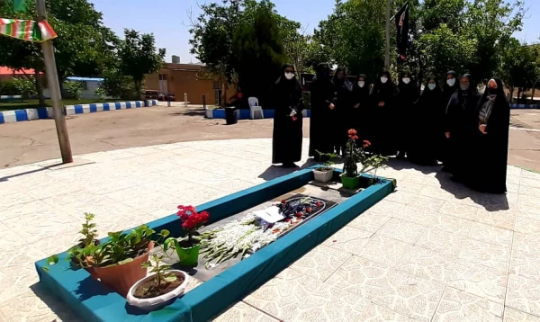 مراسم بزرگداشت ارتحال حضرت امام خمینی (ره), شهدای ۱۵ خرداد و شهادت امام جعفر صادق(ع) برگزار شد
 2