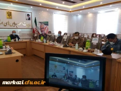  نشست صمیمی مسئولین دانشگاه با دانشجویان 3