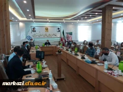  نشست صمیمی مسئولین دانشگاه با دانشجویان 5