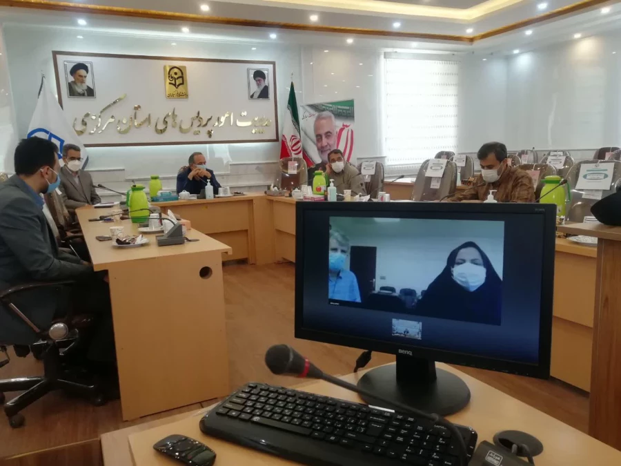  نشست صمیمی مسئولین دانشگاه با دانشجویان 9