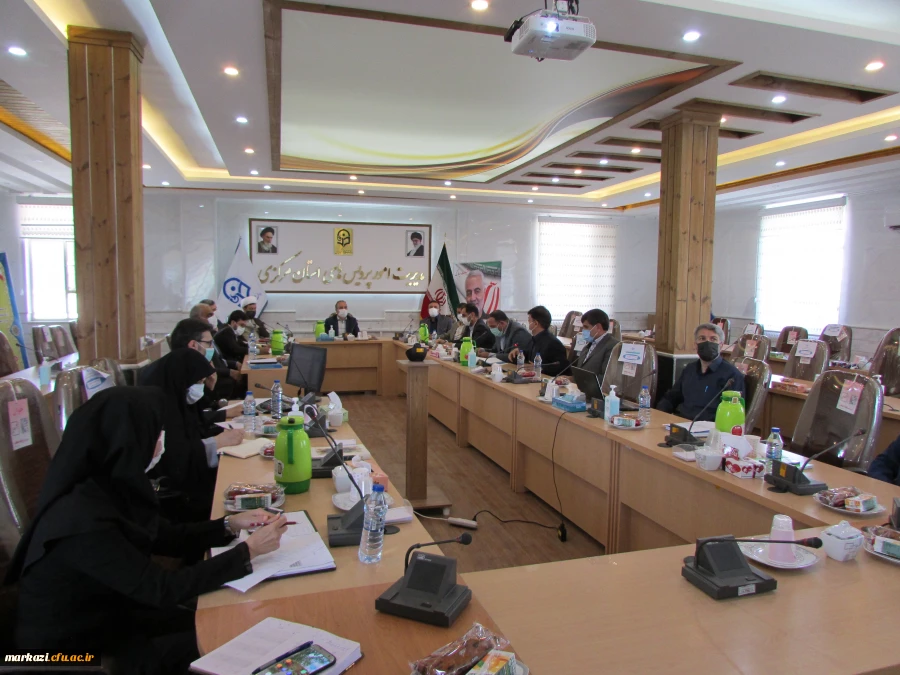 چهارمین جلسه کارگروه بررسی سند تحول بنیادین در دانشگاه فرهنگیان استان مرکزی برگزار شد 3