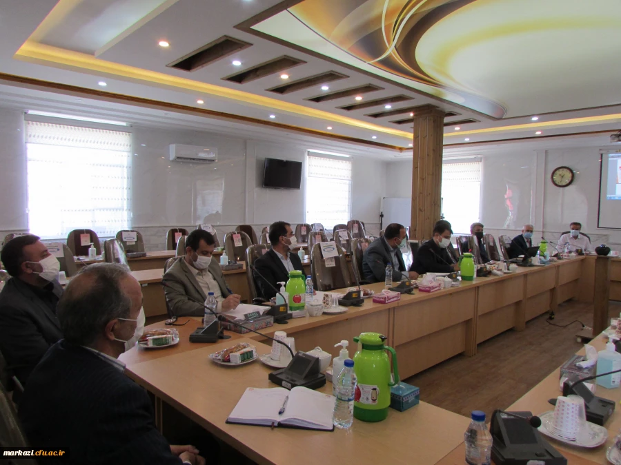 چهارمین جلسه کارگروه بررسی سند تحول بنیادین در دانشگاه فرهنگیان استان مرکزی برگزار شد 5