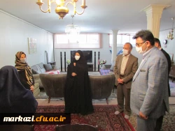 دیدارسرپرست دانشگاه فرهنگیان استان مرکزی با خانواده شهید مدافع سلامت، دکتر غلامحسین نادری 6