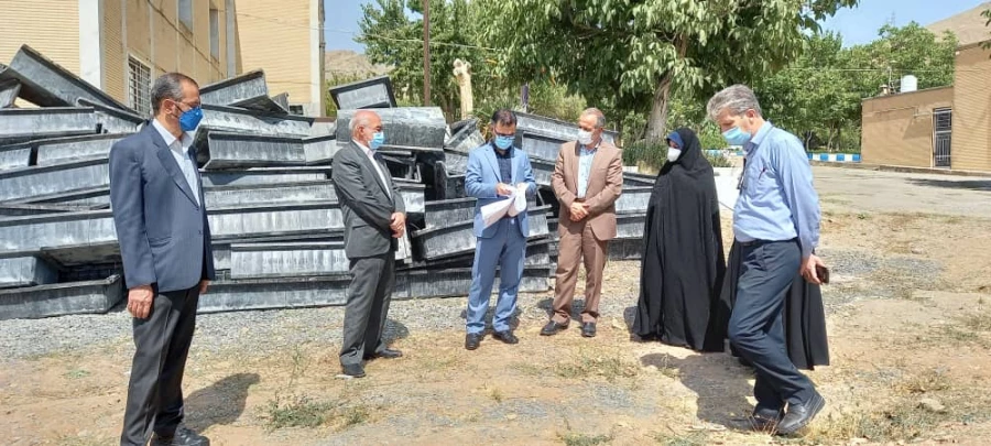 بازدید مدیرکل نوسازی و توسعه و تجهیز مدارس استان مرکزی از پردیس حضرت زینب کبری(س) 5