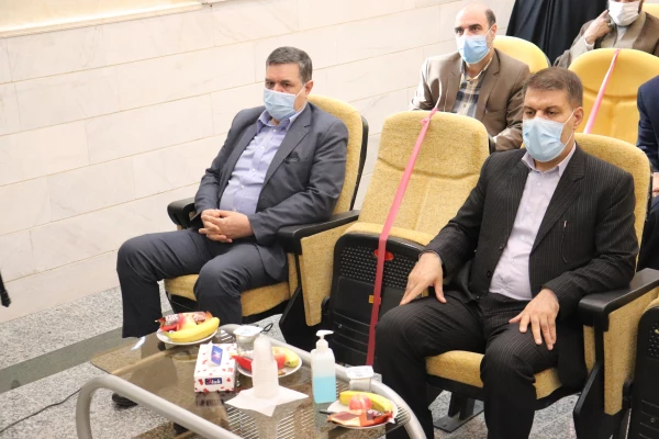 هر کار بزرگ همسایه اراده بزرگ است و پشت سر هر اراده بزرگی دست خداوند مشهود است 3