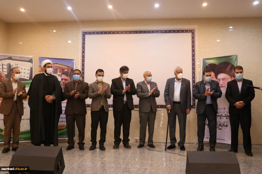 هر کار بزرگ همسایه اراده بزرگ است و پشت سر هر اراده بزرگی دست خداوند مشهود است 19