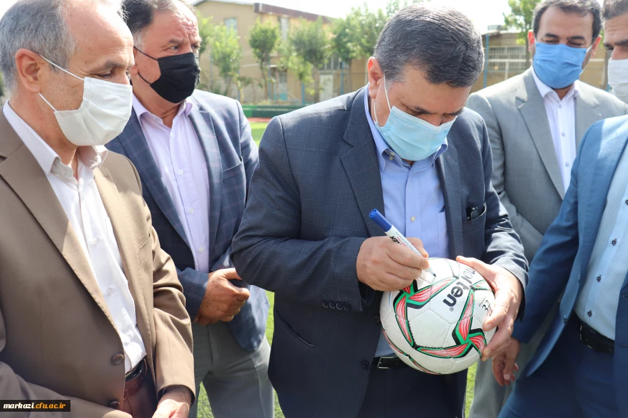 زمین چمن مصنوعی دانشگاه پردیس شهید باهنر اراک افتتاح شد 16