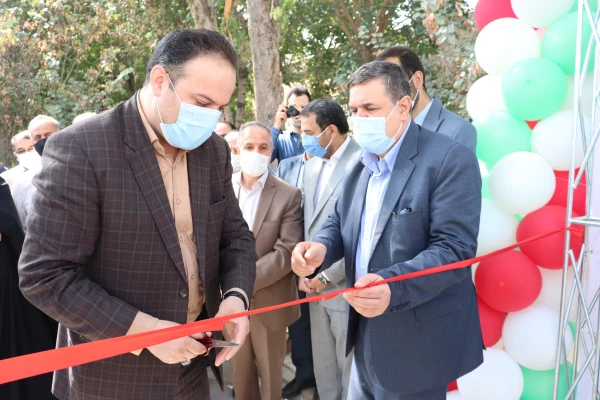 زمین چمن مصنوعی دانشگاه پردیس شهید باهنر اراک افتتاح شد 3