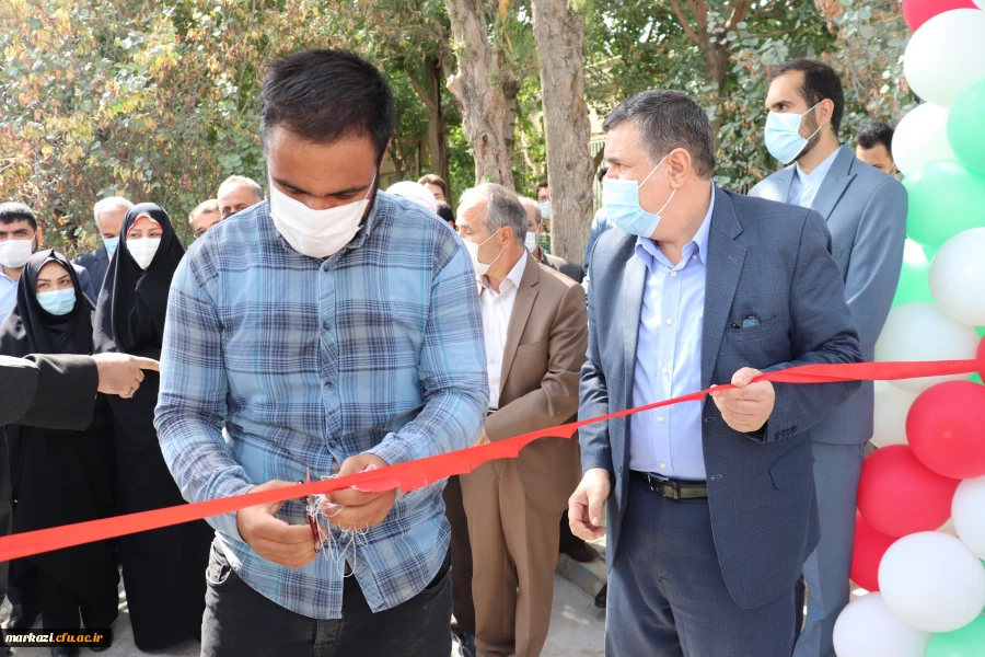 زمین چمن مصنوعی دانشگاه پردیس شهید باهنر اراک افتتاح شد 9