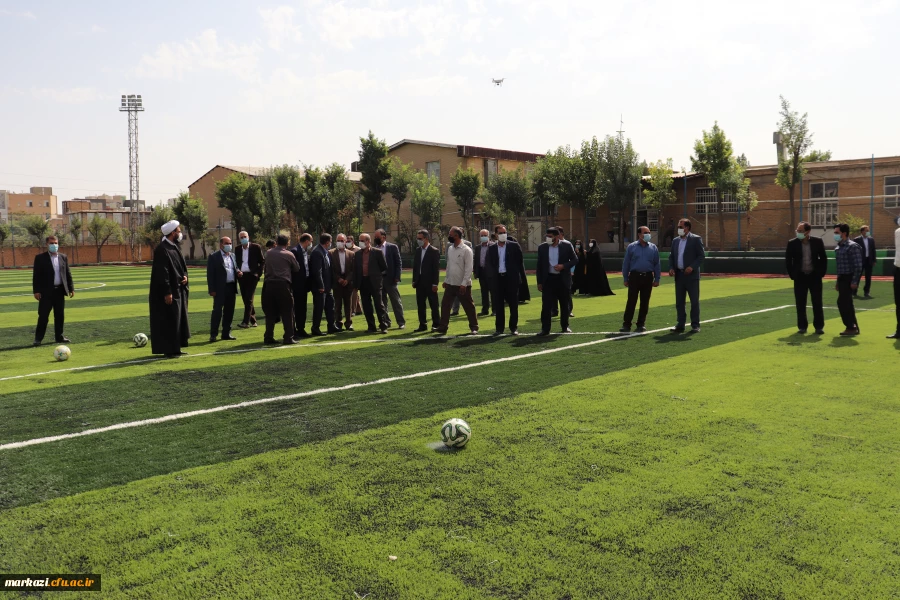 زمین چمن مصنوعی دانشگاه پردیس شهید باهنر اراک افتتاح شد 17