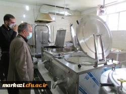 پخت و توزیع غذای نذری توسط دانشگاه فرهنگیان استان مرکزی 3