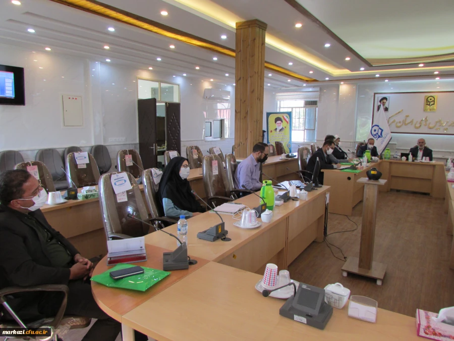 اولین جلسه ضیافت اندیشه ویژه اعضای هیات علمی در دانشگاه فرهنگیان استان مرکزی برگزار شد 4